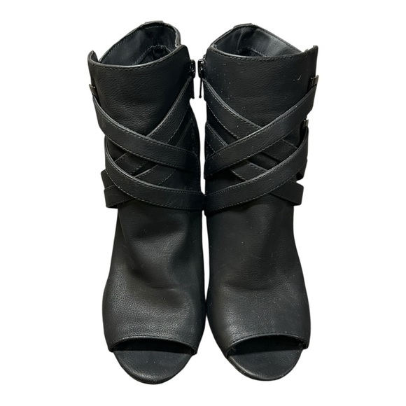 Guess Peep Toe Buckle Detail Heeled Black Ankle Bootie size 6.5 - Picture 3 of 9